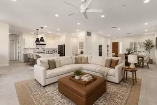 5242 E Herrera Dr, Phoenix, AZ 85054 - Photo 10