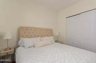 5242 E Herrera Dr, Phoenix, AZ 85054 - Photo 20