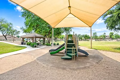 14236 W Columbus Avenue, Goodyear, AZ 85395 - Photo 18