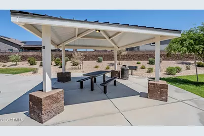 18934 W Sierra Street, Surprise, AZ 85388 - Photo 44