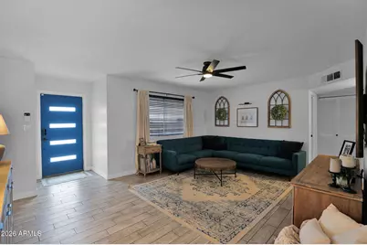 11220 N 15th Avenue, Phoenix, AZ 85029 - Photo 10