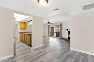 4600 S Dorsey Ln, Tempe, AZ 85282 - Photo 10