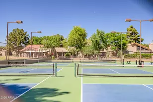4116 E Paradise Dr, Phoenix, AZ 85028 - Photo 6
