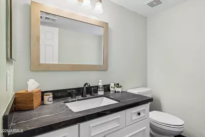 23023 N 21st Way, Phoenix, AZ 85024 - Photo 18