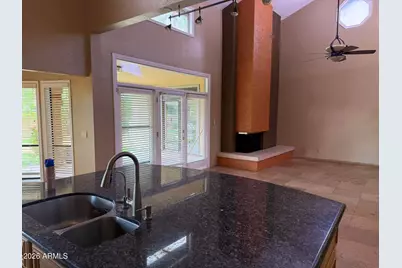 8377 E Thoroughbred Trail, Scottsdale, AZ 85258 - Photo 10