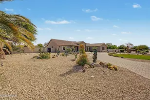 14389 W Becker Ln, Surprise, AZ 85379 - Photo 2