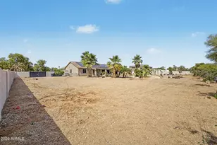 14389 W Becker Ln, Surprise, AZ 85379 - Photo 32