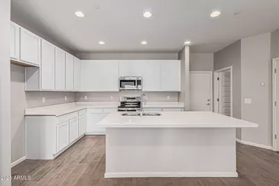 733 E Commonwealth Avenue #27, Chandler, AZ 85225 - Photo 10