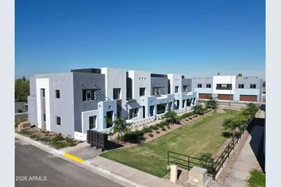 733 E Commonwealth Avenue #27, Chandler, AZ 85225 - Photo 2