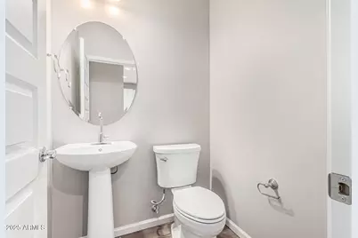 733 E Commonwealth Avenue #27, Chandler, AZ 85225 - Photo 14