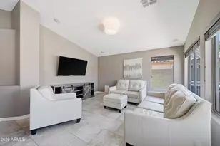 1152 E Devon Dr, Gilbert, AZ 85296 - Photo 6