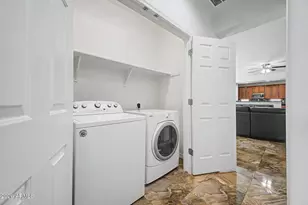 854 E Tekoa Ave, Gilbert, AZ 85298 - Photo 18