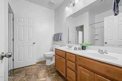 854 E Tekoa Avenue, Gilbert, AZ 85298 - Photo 16