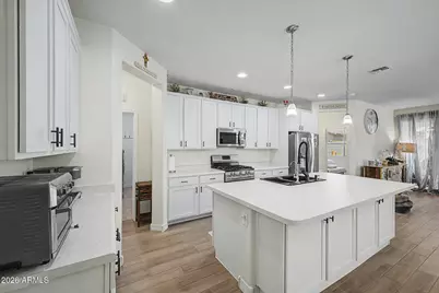 12242 W Rowel Road, Peoria, AZ 85383 - Photo 10
