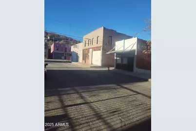 195 N Keystone Avenue, Miami, AZ 85539 - Photo 2