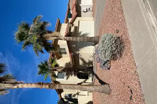 9828 S 44th St, Phoenix, AZ 85044 - Photo 1