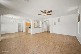 10594 W Lone Cactus Dr, Peoria, AZ 85382 - Photo 8