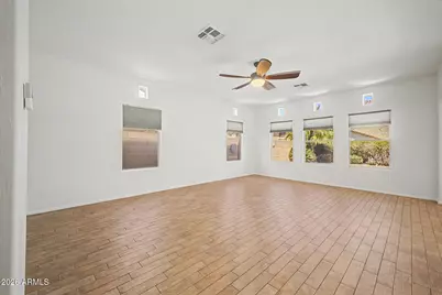 10594 W Lone Cactus Drive, Peoria, AZ 85382 - Photo 10