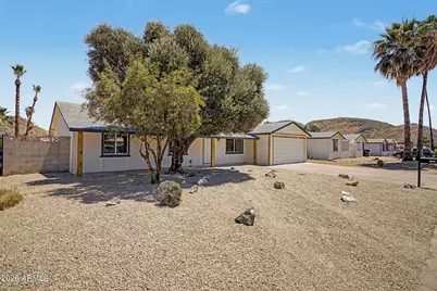 13615 N 18th Drive, Phoenix, AZ 85029 - Photo 4