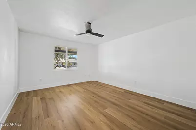 13615 N 18th Drive, Phoenix, AZ 85029 - Photo 26