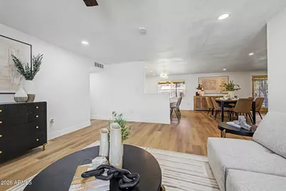 13615 N 18th Drive, Phoenix, AZ 85029 - Photo 8