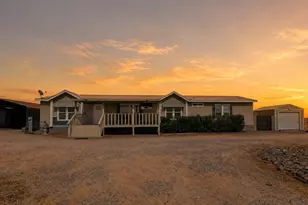 22417 W Dove Valley Rd, Wittmann, AZ 85361 - Photo 2