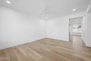 3719 W Evans Dr, Phoenix, AZ 85053 - Photo 8