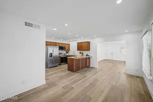 3719 W Evans Dr, Phoenix, AZ 85053 - Photo 12