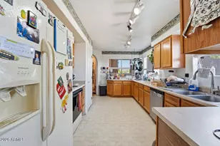 511 N 94th Cir, Mesa, AZ 85207 - Photo 4