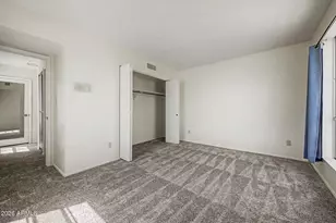 913 E Laguna Dr, Tempe, AZ 85282 - Photo 26