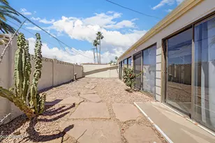 913 E Laguna Dr, Tempe, AZ 85282 - Photo 34