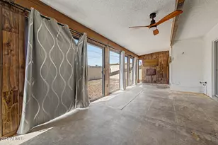 913 E Laguna Dr, Tempe, AZ 85282 - Photo 30