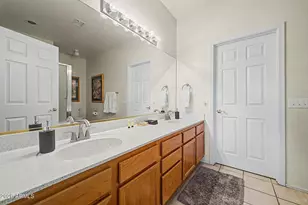10410 N Cave Creek Rd, Phoenix, AZ 85020 - Photo 14