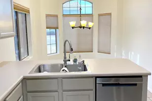 2429 E Patrick Ln, Phoenix, AZ 85024 - Photo 8