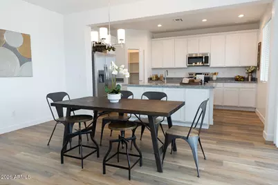 2331 E Levi Drive, Phoenix, AZ 85040 - Photo 4