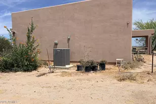 8802 S 537th Ave, Tonopah, AZ 85354 - Photo 14