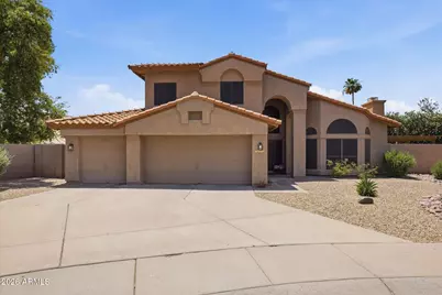 9680 S Dromedary Drive, Tempe, AZ 85284 - Photo 1