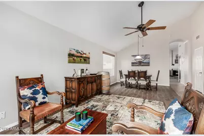 7724 W Topeka Drive W, Glendale, AZ 85308 - Photo 6