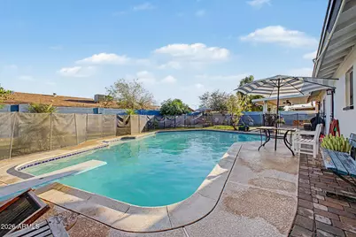 3907 W Paradise Drive, Phoenix, AZ 85029 - Photo 30