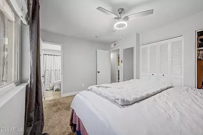 3907 W Paradise Drive, Phoenix, AZ 85029 - Photo 18