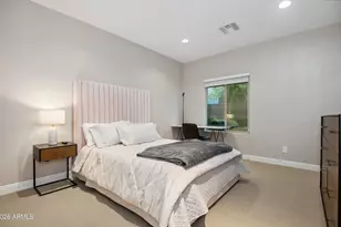 3760 E Covey Ln, Phoenix, AZ 85050 - Photo 28