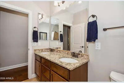 3760 E Covey Lane, Phoenix, AZ 85050 - Photo 22