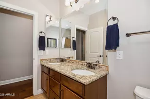 3760 E Covey Ln, Phoenix, AZ 85050 - Photo 22