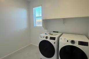 2442 W Maximo Wy, Phoenix, AZ 85085 - Photo 16
