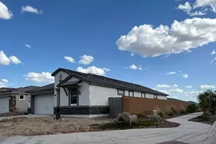 7023 W Pinnacle Vista Dr, Peoria, AZ 85383 - Photo 2