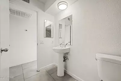 7306 N 69th Avenue, Glendale, AZ 85303 - Photo 14