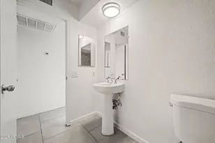 7306 N 69th Ave, Glendale, AZ 85303 - Photo 14