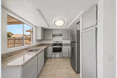 7306 N 69th Avenue, Glendale, AZ 85303 - Photo 8