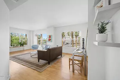 2201 N Central Avenue #3D, Phoenix, AZ 85004 - Photo 8