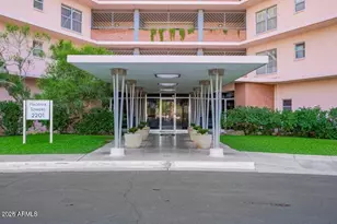 2201 N Central Ave, Phoenix, AZ 85004 - Photo 42